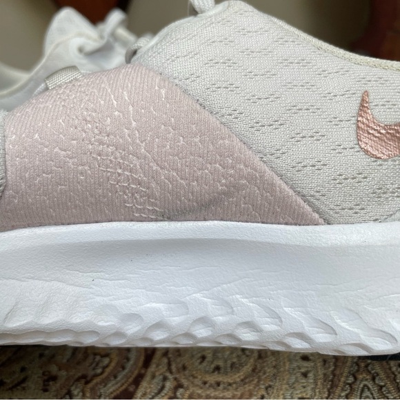 Nike CK2585-001 Women’s City Trainer 3 Platinum Tint/Rose/Silver/Bronze Size 8 - Picture 3 of 15